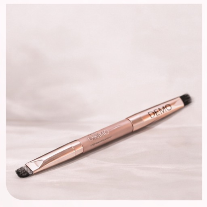 Eyebrow Brush